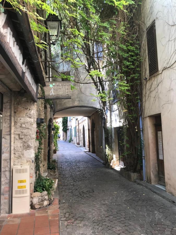 Апартаменты Antibes Tres Belle Situation ! Экстерьер фото